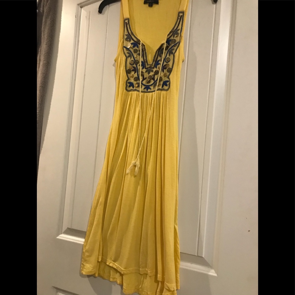 🌸3/$15🌸 Double zero yellow embroidered dress sm